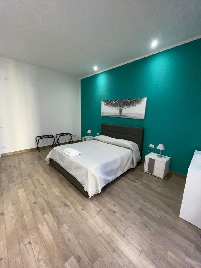 Dormire A Napoli Centro Holiday House Casa Vacanza ภายนอก รูปภาพ